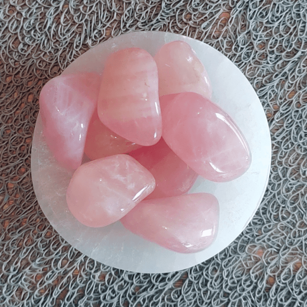 Pierre de Quartz Rose - Amour Inconditionnel et Compassion. pierre naturelle. lithothérapie