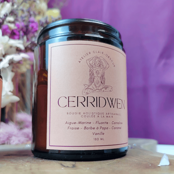 CERRIDWEN | Bougie parfumée de lithothérapie Bougie de Lithothérapie, infusés de pierres naturelles. Fabrication artisanale avec de la cire végétale, des parfums de Grasse, vegan et cruelty free. Aigue-marine, fluorite, cornaline. Bougie énergétique. Bougie de soin énergétique