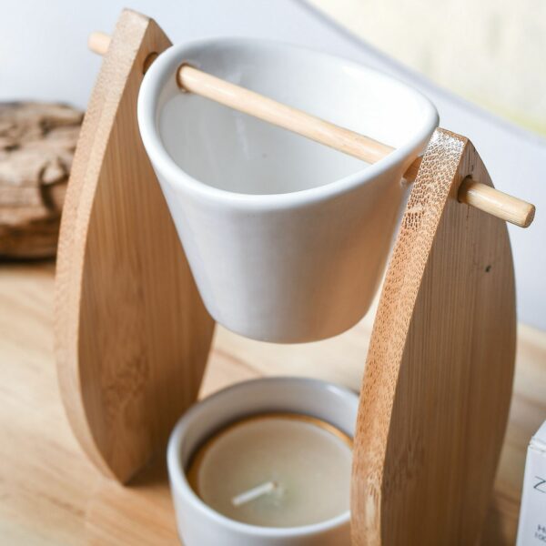 Brûle-parfum Voile en céramique, design élégant pour une ambiance sereine et raffinée.